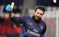 Gianluigi Buffon từ chối cơ hội chuyển sang Anh thi đấu