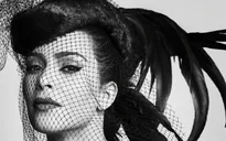 Kim Kardashian West rực rỡ trên Vogue Nhật, giống như Beyonce