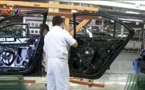 Mỹ đe dọa áp thuế Mexico, thị trường thế giới chao đảo