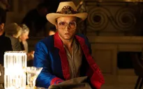 “Rocketman”: Sự khác biệt giữa phim và đời thật của huyền thoại âm nhạc Elton John