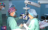 5 bệnh nhân được ghép giác mạc do những người Mỹ hiến tặng