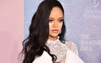Rihanna trở thành nữ nhạc sĩ giàu nhất thế giới