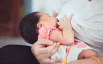Phát hiện mới: Sữa mẹ chứa chất diệt ung thư