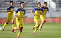 ĐT Việt Nam tập nhẹ, sẵn sàng cho trận chung kết King's Cup 2019 gặp ĐT Curacao
