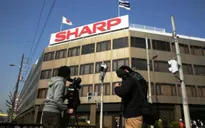 Sharp có thể chuyển sản xuất từ Trung Quốc sang nước khác