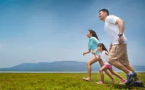 Lớn cùng con - Đồng hành cùng con trong hành trình khôn lớn