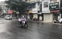 Ngày 1/7, nắng nóng ở miền Trung dịu dần, trời chuyển mưa giông