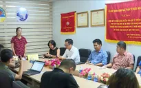 Phản hồi về các danh hiệu "nữ hoàng" tự phong