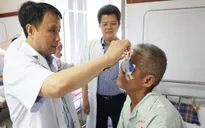 Cựu chiến binh hiến giác mạc mang lại ánh sáng cho 2 người