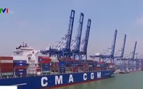 Cơn địa chấn rung lắc của thị trường toàn cầu do căng thẳng thương mại Mỹ - Trung