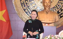 Chủ tịch Quốc hội thăm Đại sứ quán Việt Nam tại Trung Quốc