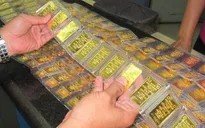 Vàng chững giá trong phiên sáng 27/8