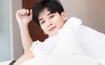 Nam chính vào vai thầy giáo Ngạn si tình trong "Mắt biếc" là ai?