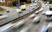 Biển báo giao thông đường bộ 9 thứ tiếng tại Anh