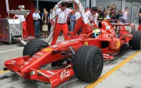 Các lãnh đạo đội đua F1 muốn đưa luật tiếp nhiên liệu trở lại