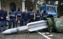 Italy truy quét phong trào phát xít mới, tịch thu nhiều vũ khí, tên lửa
