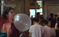 Ma lực “bóng cười” ở phố đi bộ Bùi Viện