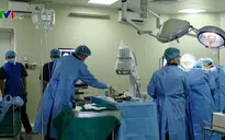 Bệnh viện Đa khoa Đức Giang sử dụng robot phẫu thuật cột sống