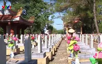 Buổi sáng với những người chăm sóc Nghĩa trang liệt sỹ Trường Sơn