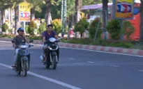Vì sao tình trạng không đội mũ bảo hiểm vẫn tiếp diễn?
