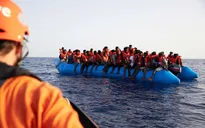 Lật thuyền chở người di cư ở Libya, ít nhất 116 người mất tích