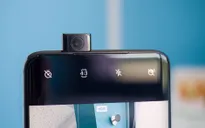 Nokia 8.2 chậm chân với smartphone camera "thò thụt"