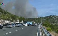 Cháy rừng tại Croatia, một tuyến đường cao tốc phải đóng cửa