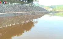 Nguồn nước tại công trình thủy lợi Ngàn Trươi ô nhiễm bất thường