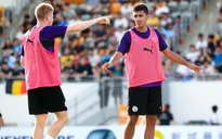 Sao Man City hào hứng với "truyền nhân" Fernandinho