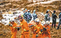 Lở đất ở Trung Quốc làm 42 người chết, 9 người vẫn mất tích