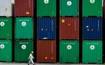 Nhật Bản hạ dự báo tăng trưởng kinh tế