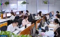 VN-Index chạm lại mốc 1.000 điểm