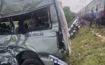 Tàu hỏa tông ôtô ở Bình Thuận, 3 người chết