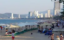 Giải pháp cho bài toán phát triển du lịch bền vững ở Khánh Hòa