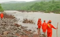 Vỡ đê tại Ấn Độ khiến 16 người thiệt mạng