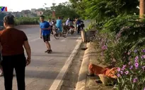 Đâm nữ lao công tử vong, tài xế ô tô bỏ mặc rời đi