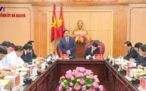 Đồng chí Phạm Minh Chính làm việc tại Hà Giang