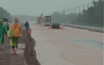 Mưa bão gây lũ lụt ở Thái Lan