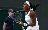 Kết quả tennis Wimbledon 2019 - đơn nữ ngày 5/7: Lội ngược dòng kịch tính, tay vợt 15 tuổi viết tiếp giấc mơ
