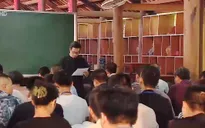 Thầy đồ dạy Hán Nôm, thư pháp miễn phí suốt 15 năm