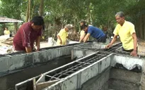Đội xây cầu từ thiện của những lão nông Đồng Tháp