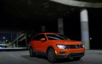 Volkswagen và Toyota hoãn kế hoạch nối lại hoạt động tại Mỹ