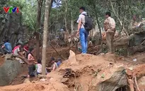 Công an Yên Bái chốt chặn, ngăn người dân lên núi khai thác đá quý trái phép