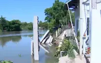 Sạt lở bờ sông đe dọa cuộc sống người dân