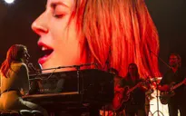 Lady Gaga phản pháo khi hit "Shallow" bị tố đạo nhạc