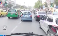 Taxi truyền thống Hà Nội muốn chuyển sang mô hình như Grab