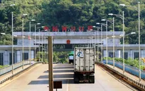 Từng bước xử lý thanh long bị ùn ứ tại biên giới