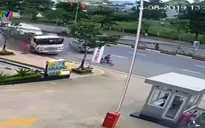 Xe bồn mất lái gây tai nạn