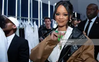 Hóa ra đây là lý do Rihanna chậm trễ trong việc ra album