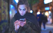 Gia tăng bạo lực gia đình vì... ứng dụng theo dõi